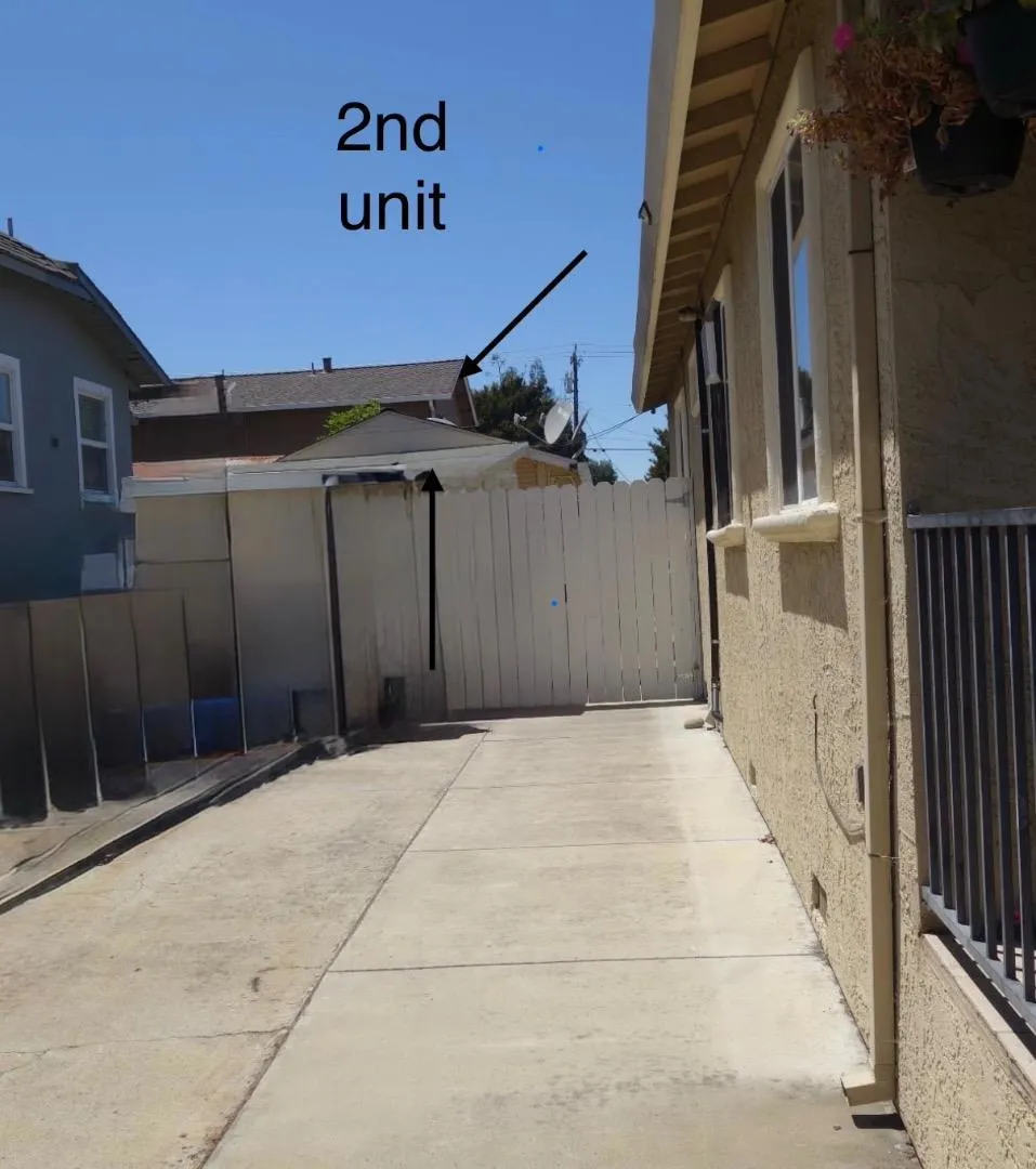 916 Sally Street Hollister, CA 95023