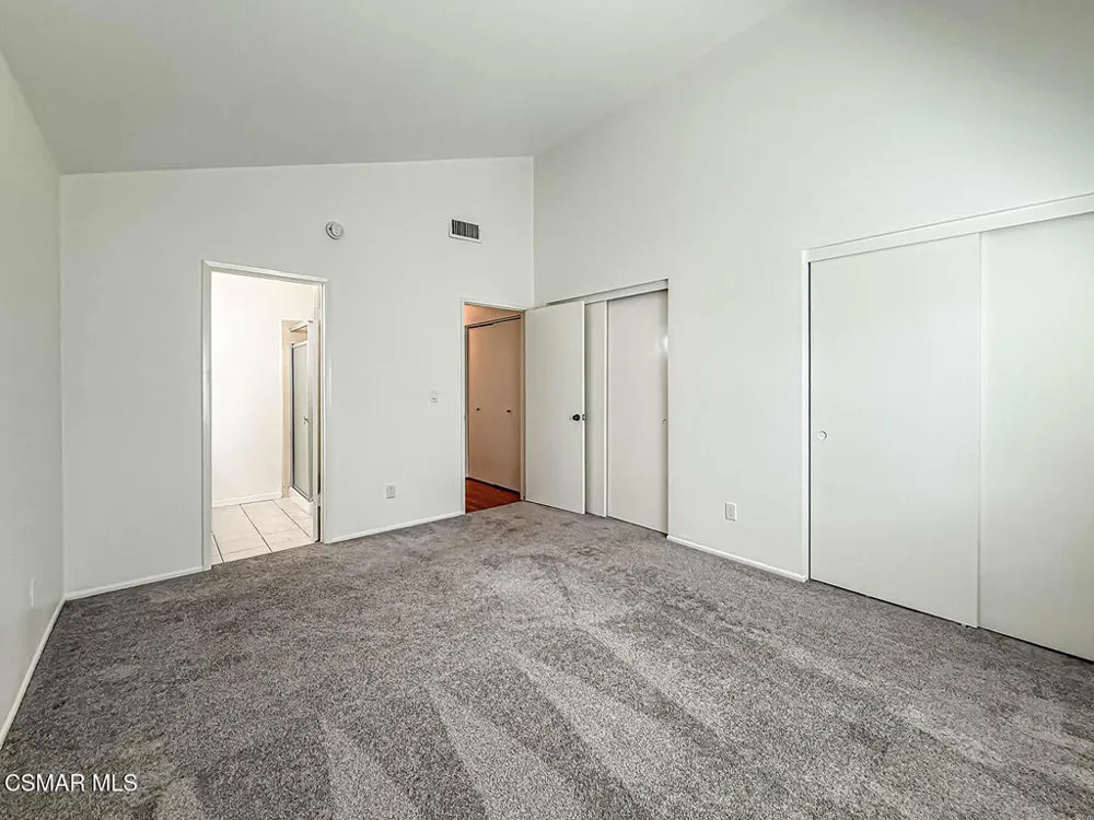3761 Patrick Henry Place Agoura Hills, CA 91301
