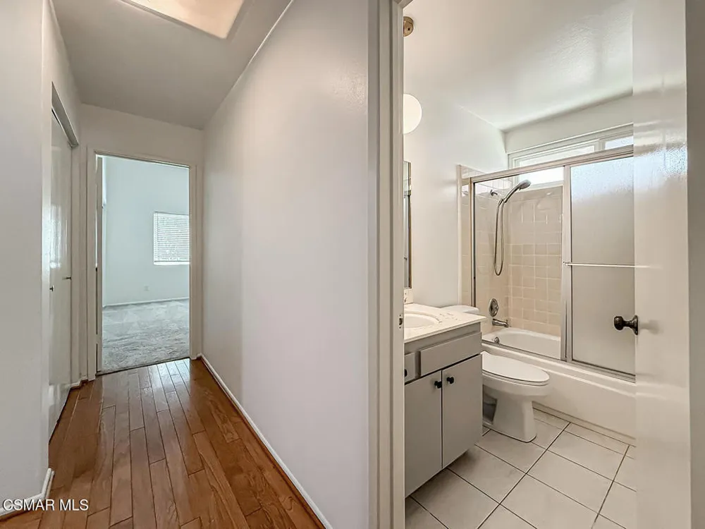 3761 Patrick Henry Place Agoura Hills, CA 91301