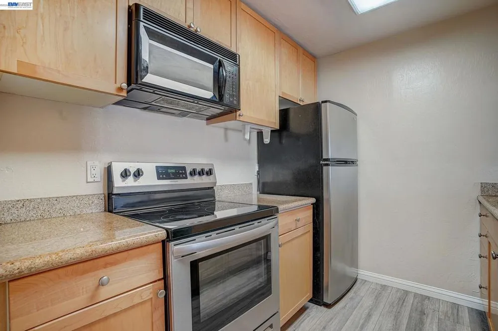 1085 Murrieta Blvd #205 Livermore, CA 94550