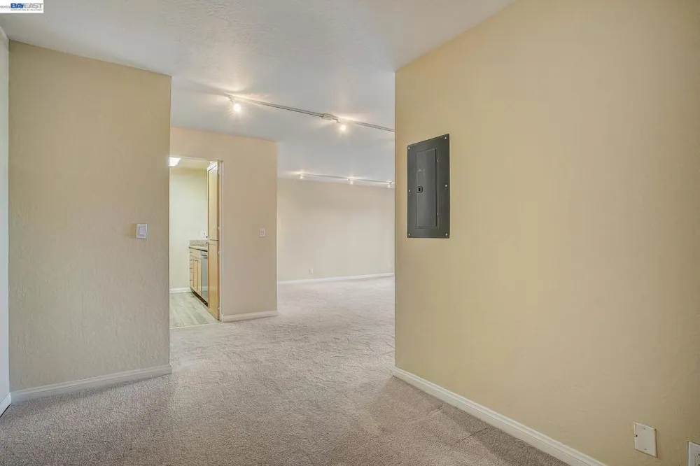 1085 Murrieta Blvd #205 Livermore, CA 94550