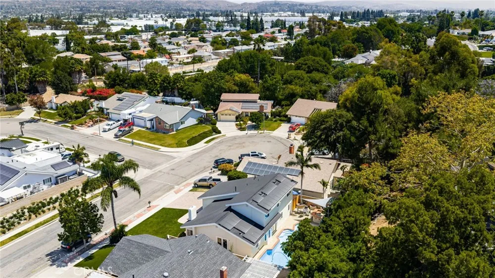 254 Las Riendas Fullerton, CA 92835