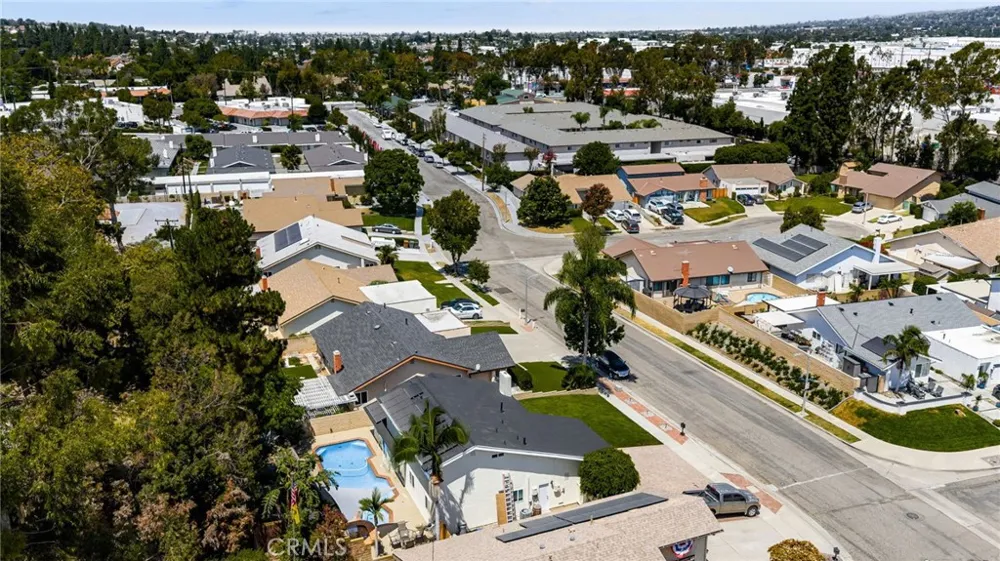 254 Las Riendas Fullerton, CA 92835