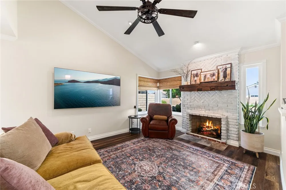 254 Las Riendas Fullerton, CA 92835