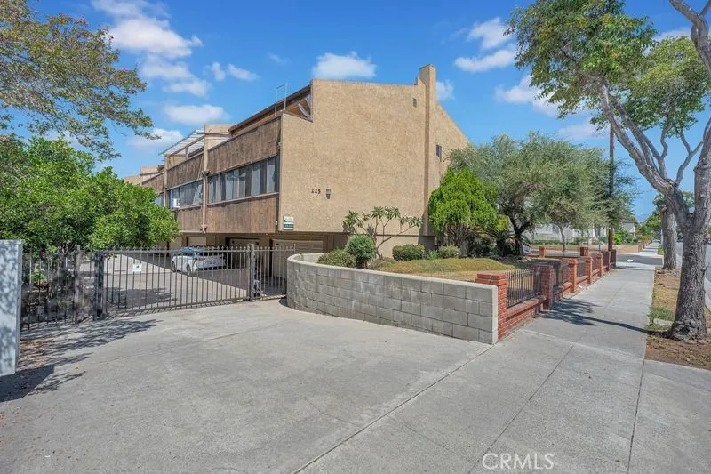 225 Baltimore #A Monterey Park, CA 91754