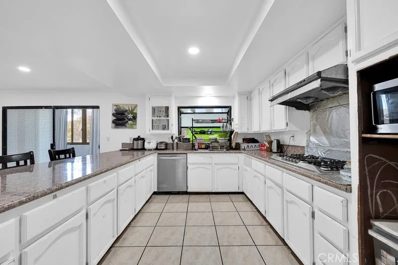 225 Baltimore #A Monterey Park, CA 91754