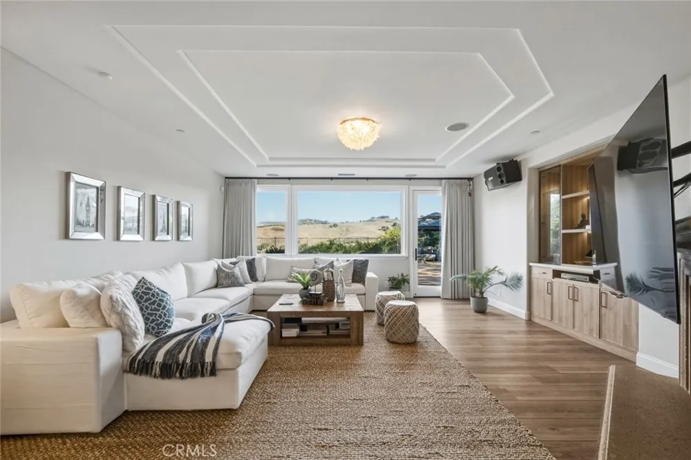 3035 Venezia Chino Hills, CA 91709