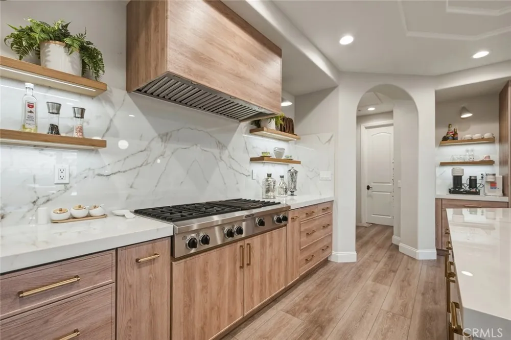 3035 Venezia Chino Hills, CA 91709