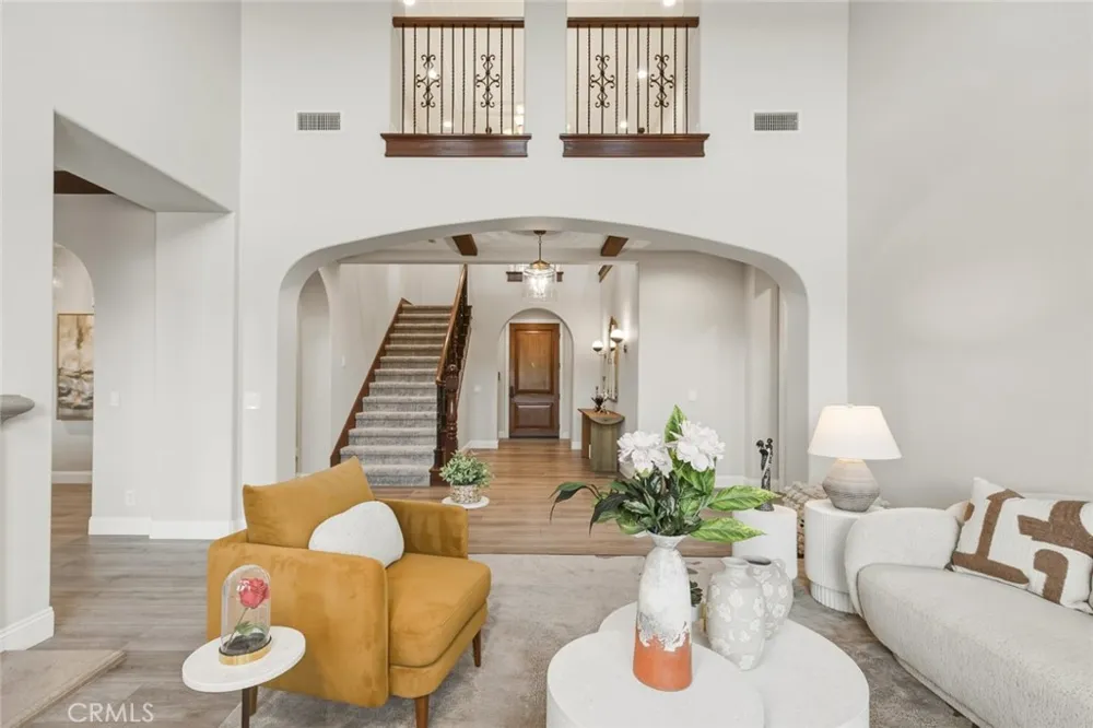 3035 Venezia Chino Hills, CA 91709