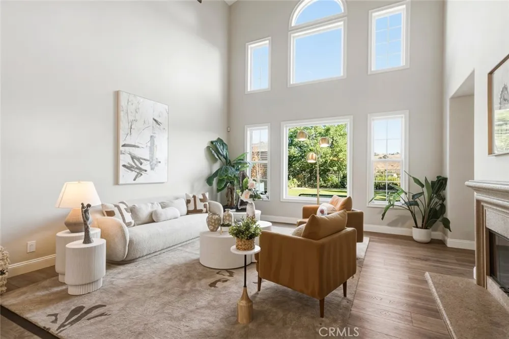 3035 Venezia Chino Hills, CA 91709