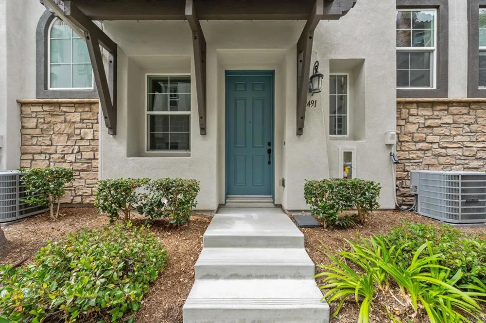 2491 Antlers Way San Marcos, CA 92078