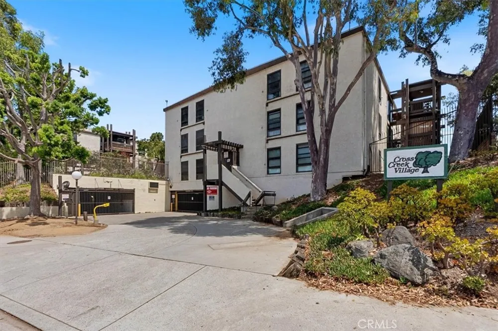 7777 W 91st Los Angeles, CA 90293