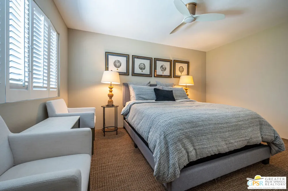 566 Sunset Way Palm Springs, CA 92262