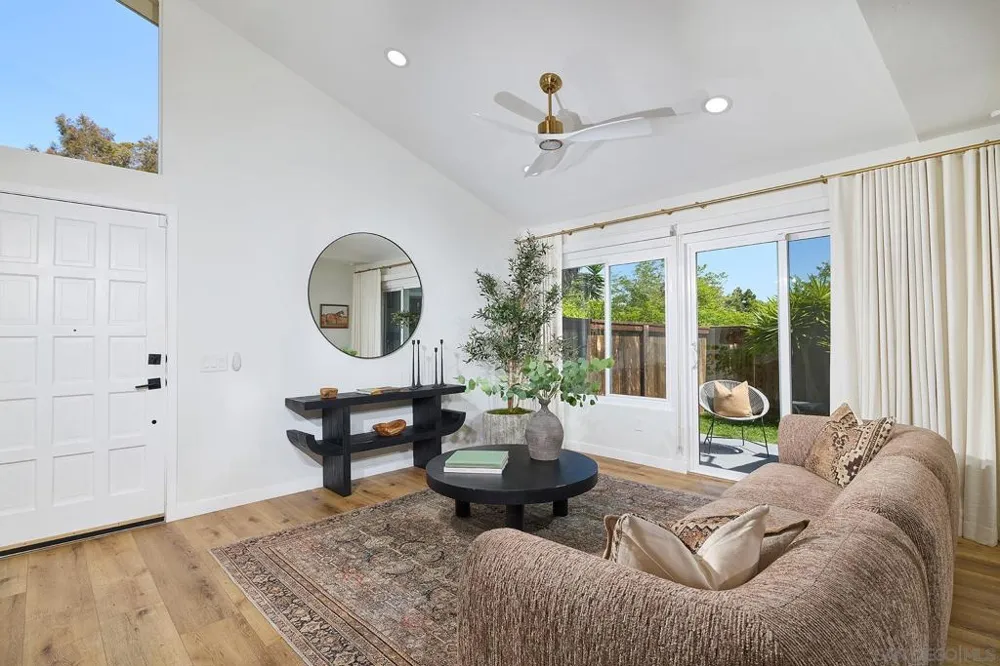 2031 Shadytree Lane Encinitas, CA 92024