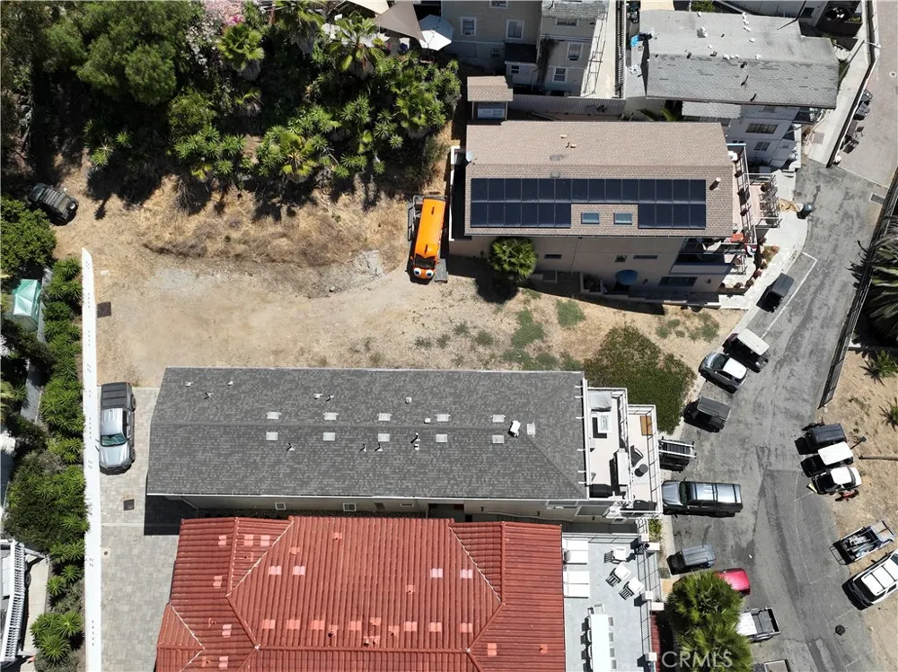151 Olive St. Avalon, CA 90704
