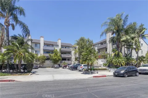 20253 Keswick Street #318