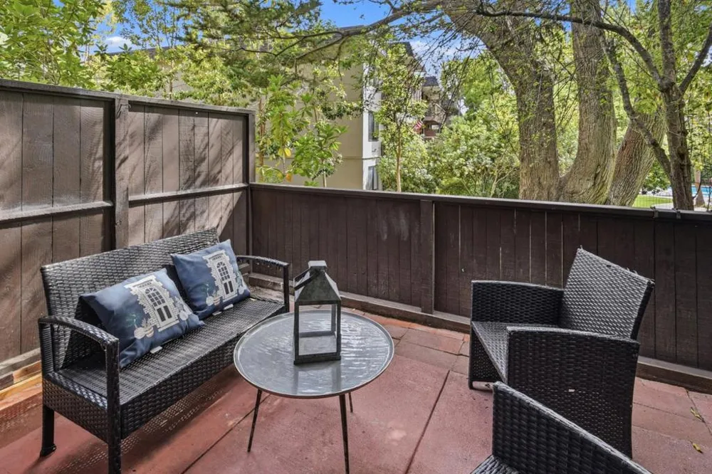 7149 Shelter Creek Lane San Bruno, CA 94066