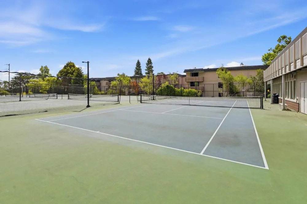 7149 Shelter Creek Lane San Bruno, CA 94066