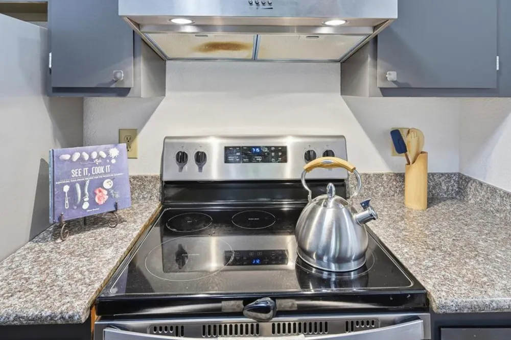 7149 Shelter Creek Lane San Bruno, CA 94066