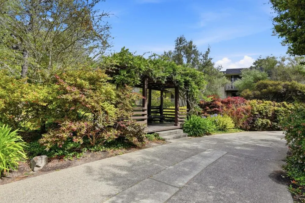7149 Shelter Creek Lane San Bruno, CA 94066