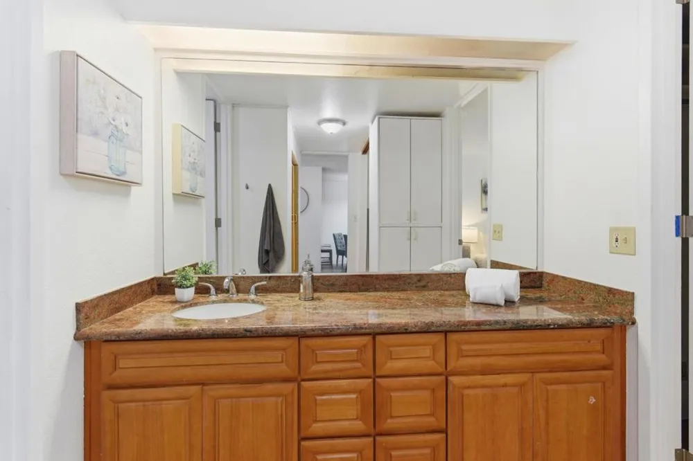 7149 Shelter Creek Lane San Bruno, CA 94066