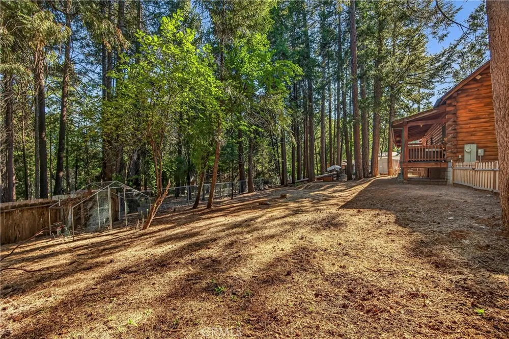 6072 Guilford Magalia, CA 95954