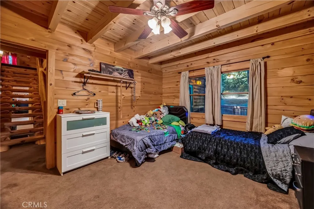 6072 Guilford Magalia, CA 95954