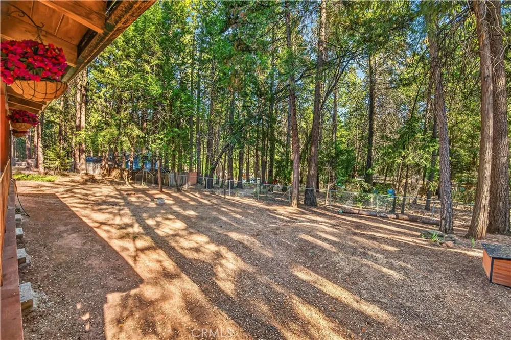 6072 Guilford Magalia, CA 95954