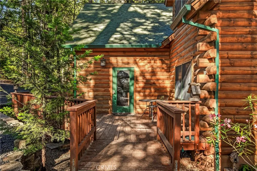 6072 Guilford Magalia, CA 95954