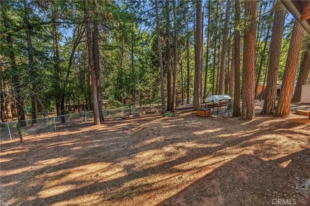 6072 Guilford Magalia, CA 95954