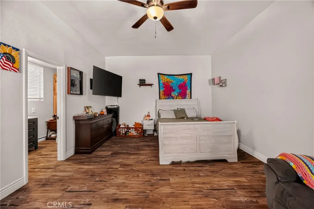 6072 Guilford Magalia, CA 95954