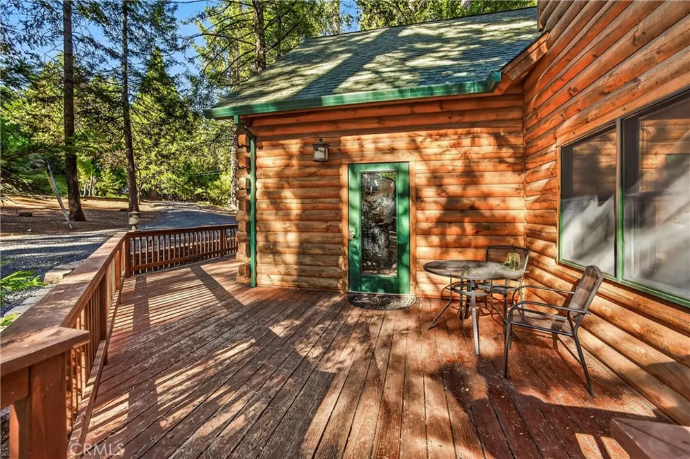 6072 Guilford Magalia, CA 95954