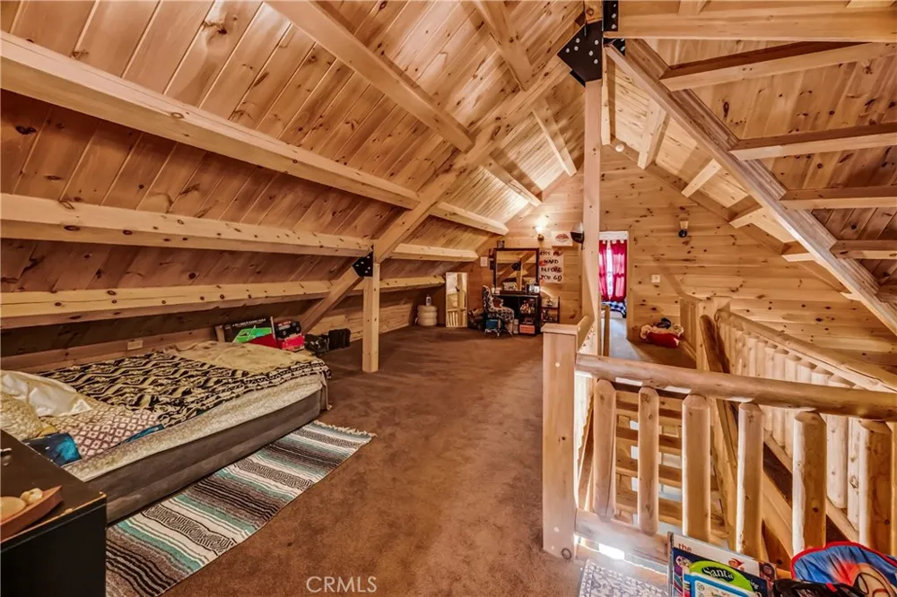 6072 Guilford Magalia, CA 95954