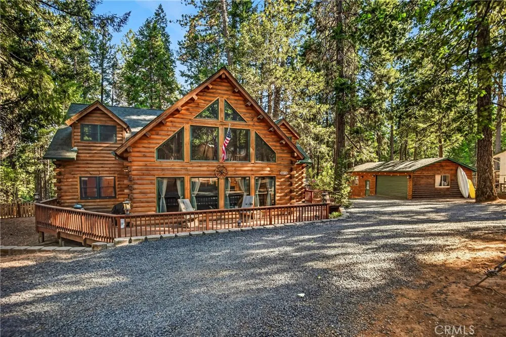 6072 Guilford Magalia, CA 95954