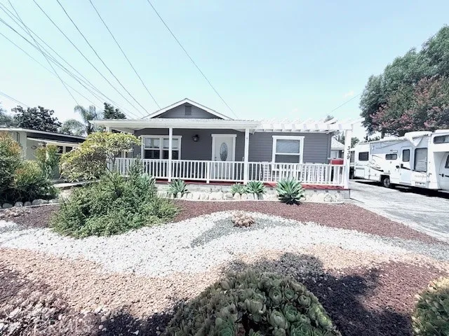 339 S Madison Monrovia, CA 91016