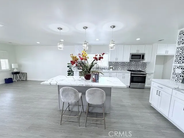 339 S Madison Monrovia, CA 91016