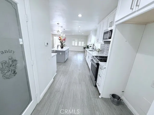 339 S Madison Monrovia, CA 91016