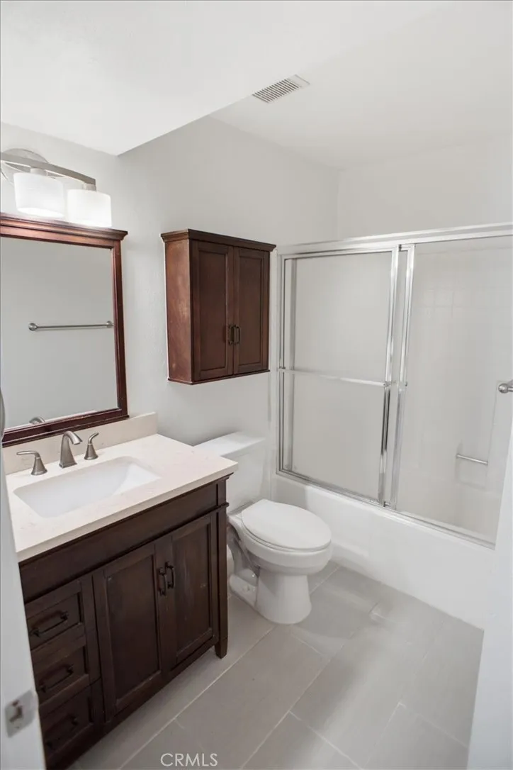 26901 Rainbow Glen Drive #643 Canyon Country, CA 91351