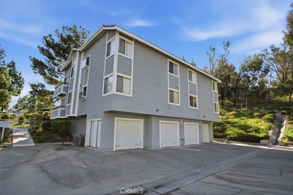 26901 Rainbow Glen Drive #643 Canyon Country, CA 91351
