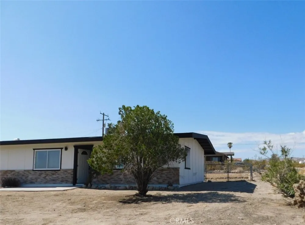 74813 Sunrise 29 Palms, CA 92277