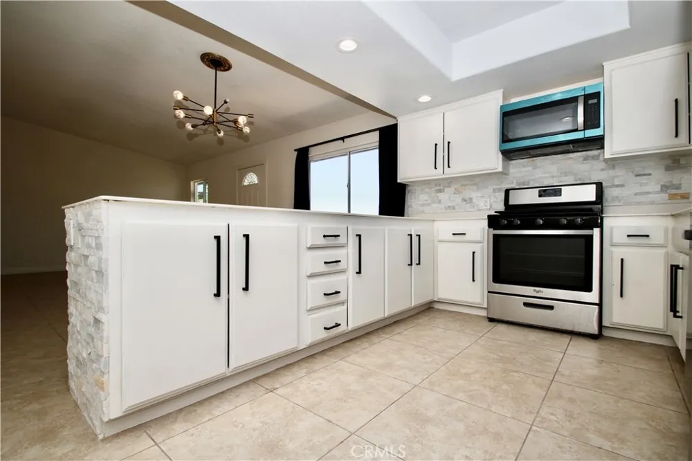 74813 Sunrise 29 Palms, CA 92277