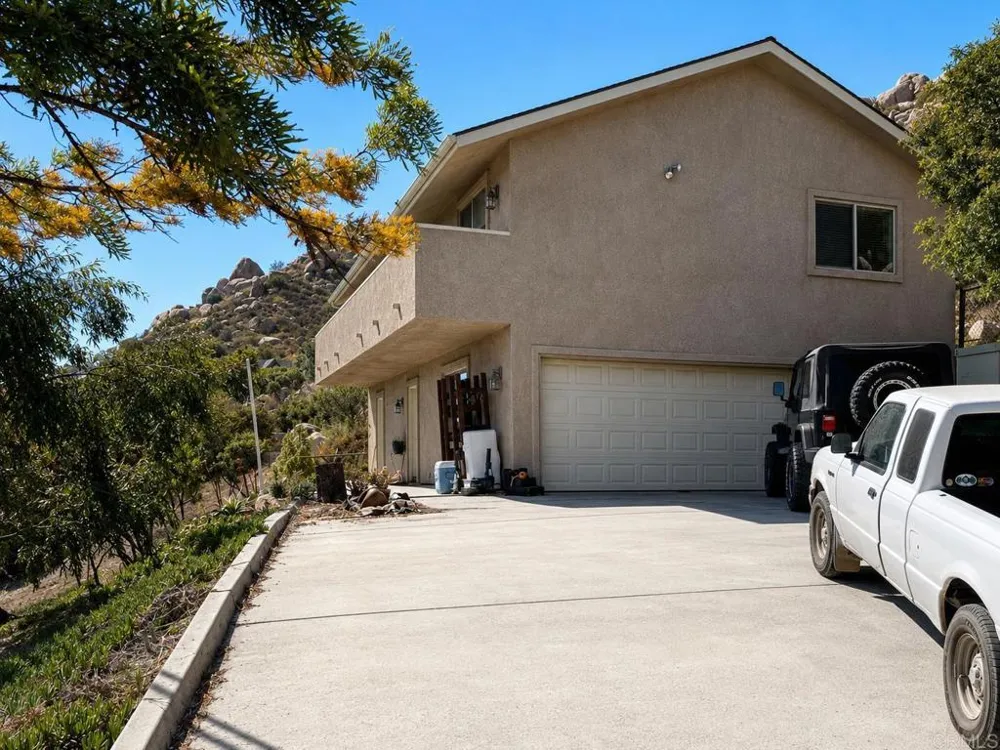 2182 Honey Springs Road Jamul, CA 91935