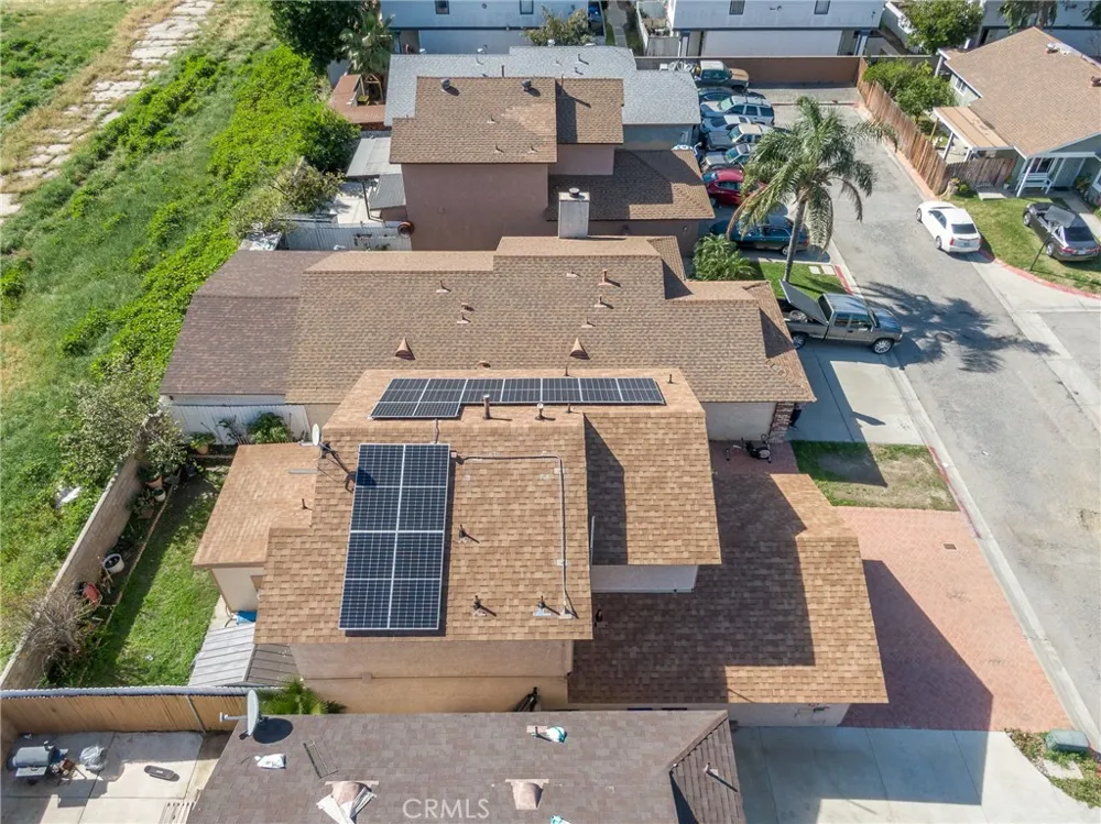 16171 Winterwood Fontana, CA 92335