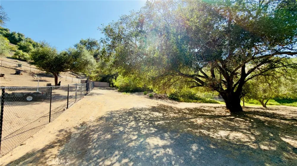2125 Puerto Del Mundo Fallbrook, CA 92028