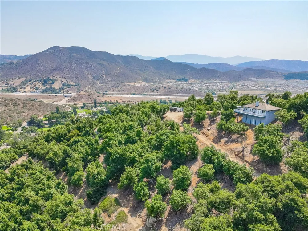 2125 Puerto Del Mundo Fallbrook, CA 92028