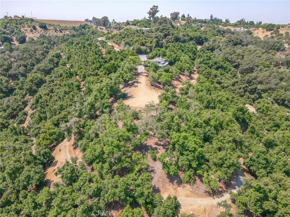 2125 Puerto Del Mundo Fallbrook, CA 92028