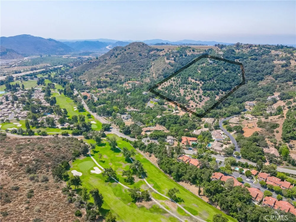 2125 Puerto Del Mundo Fallbrook, CA 92028
