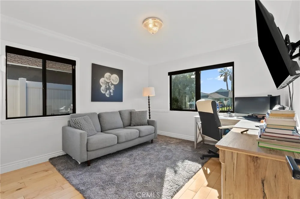5810 Ranchito Avenue Los Angeles, CA 91401