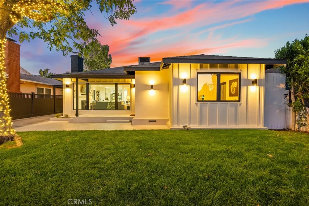 5810 Ranchito Avenue Los Angeles, CA 91401