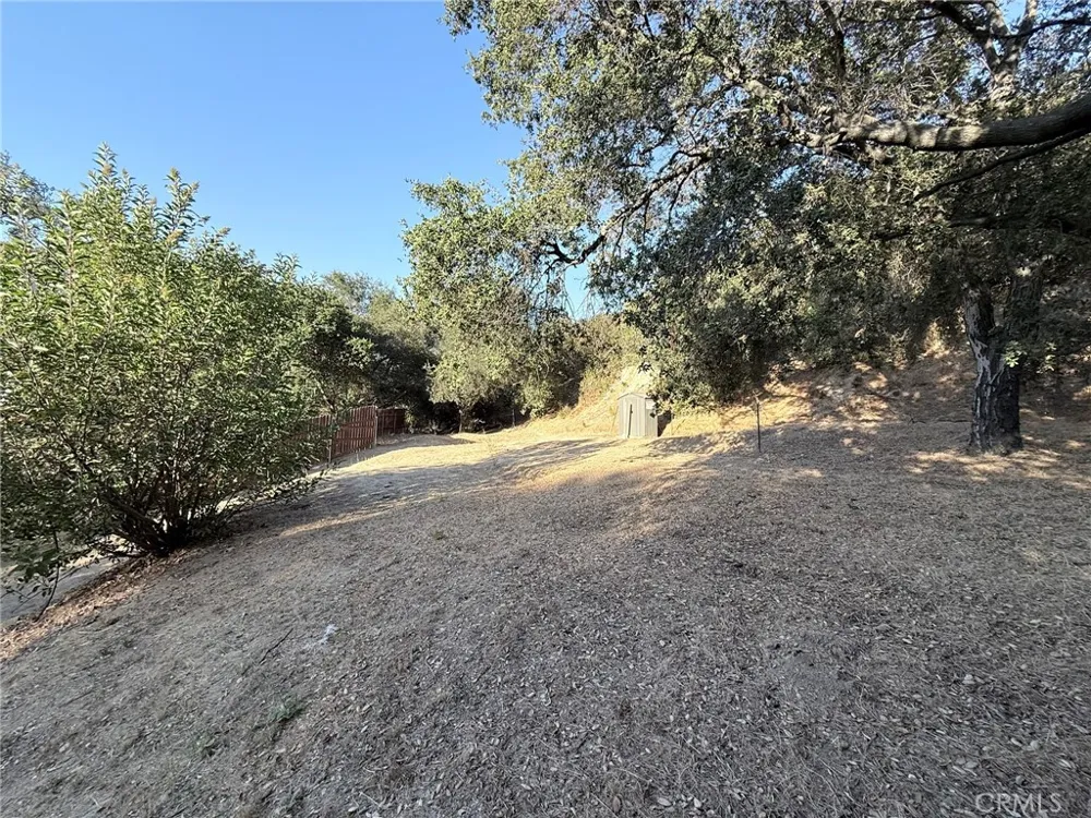 9704 marcus Lane Tujunga, CA 91042